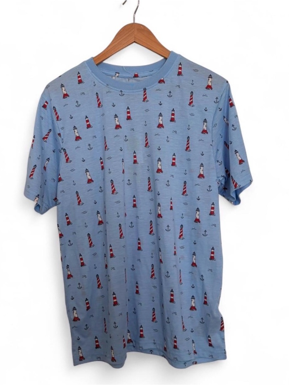 Good Vibes Tee with Light house design